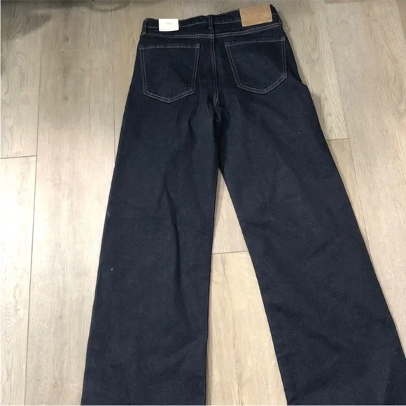 NWT! Banana Republic Dark Rinse Wash The Icon Classic Wide-Leg Jean 🩷 825977 - Picture 9 of 9